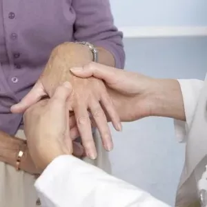 Аутоімунний артрит: причини, симптоми, діагностика та лікування
