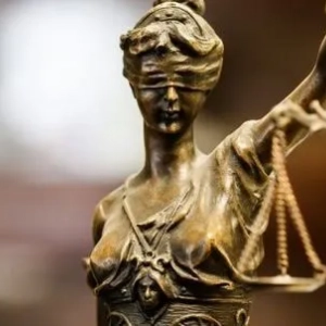 Метод інформаційного права: поняття і принципи